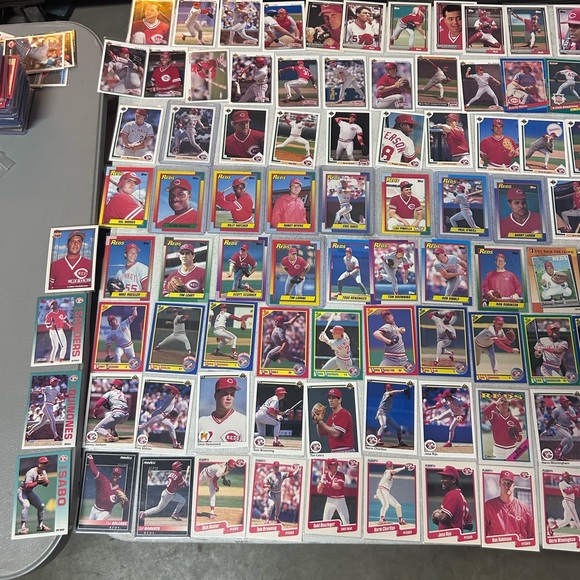 Cincinnati Reds Lot of 524 Cards 2022-2025 Topps Chrome,Bowman Chrome read disc.